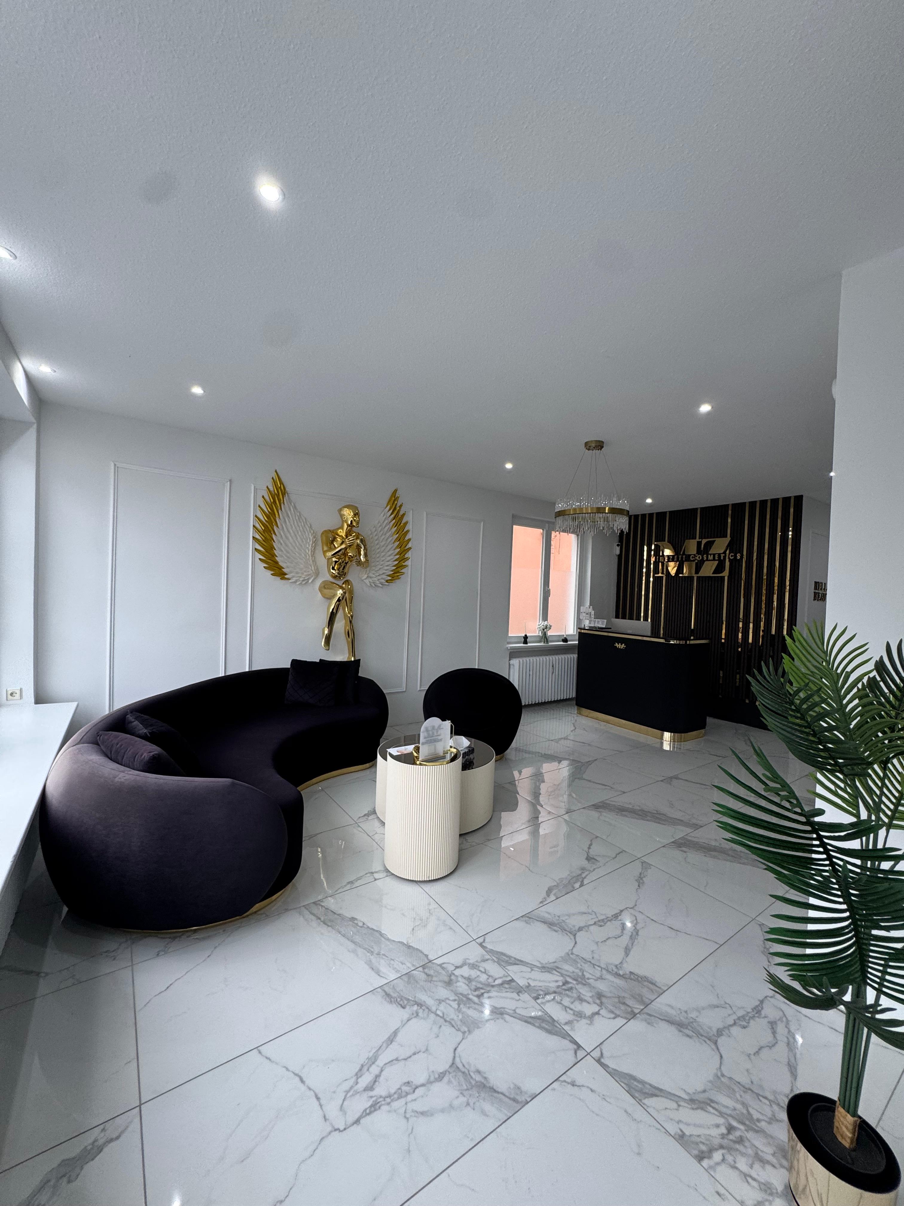 MZ Cosmetics Beauty Studio Empfangsbereich in Vechta